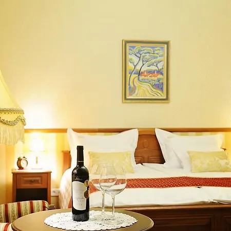 Szallo Bed & Breakfast