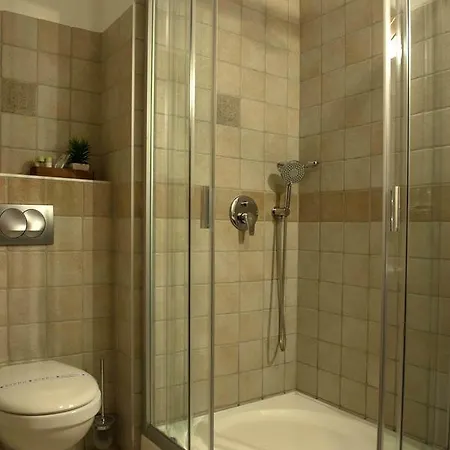 Szallo Bed & Breakfast Szekszard