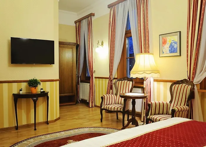 Szallo 住宿加早餐酒店 4*