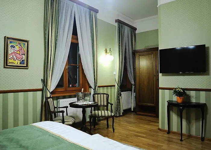 住宿加早餐酒店 Szallo 4*